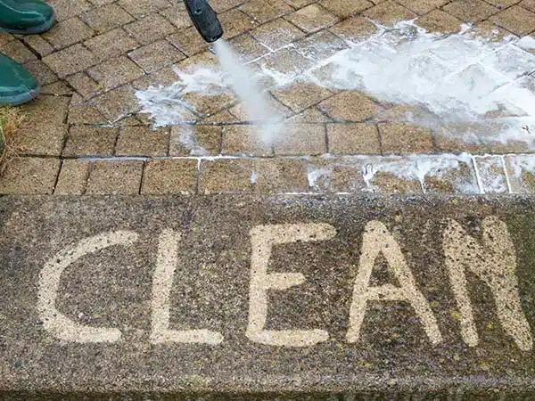 Driveway & Concrete Pressure Washing in Memphis
